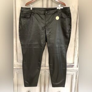 NWT Lane Bryant Black Shimmery Coated Jeans Plus Petite Sz 24P